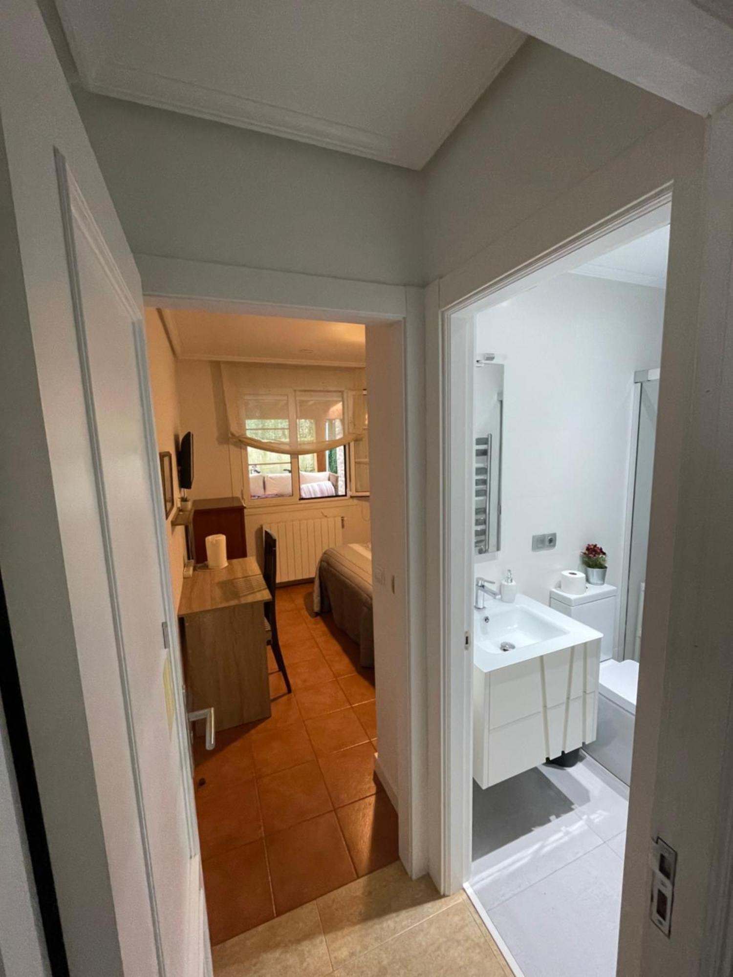 Habitacion Con Bano Privado Boó de Piélagos Zewnętrze zdjęcie